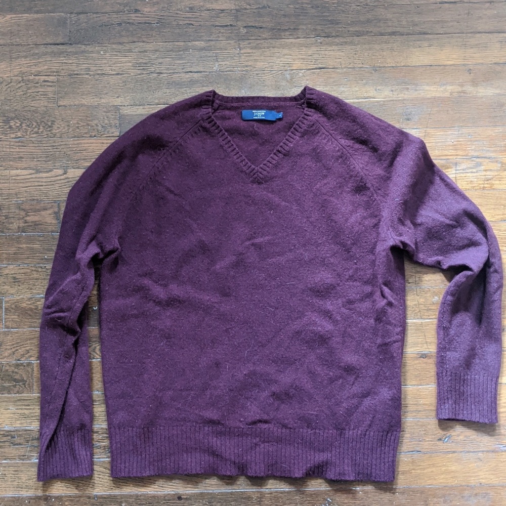 J Crew - Mens Lambswool V Neck Sweater